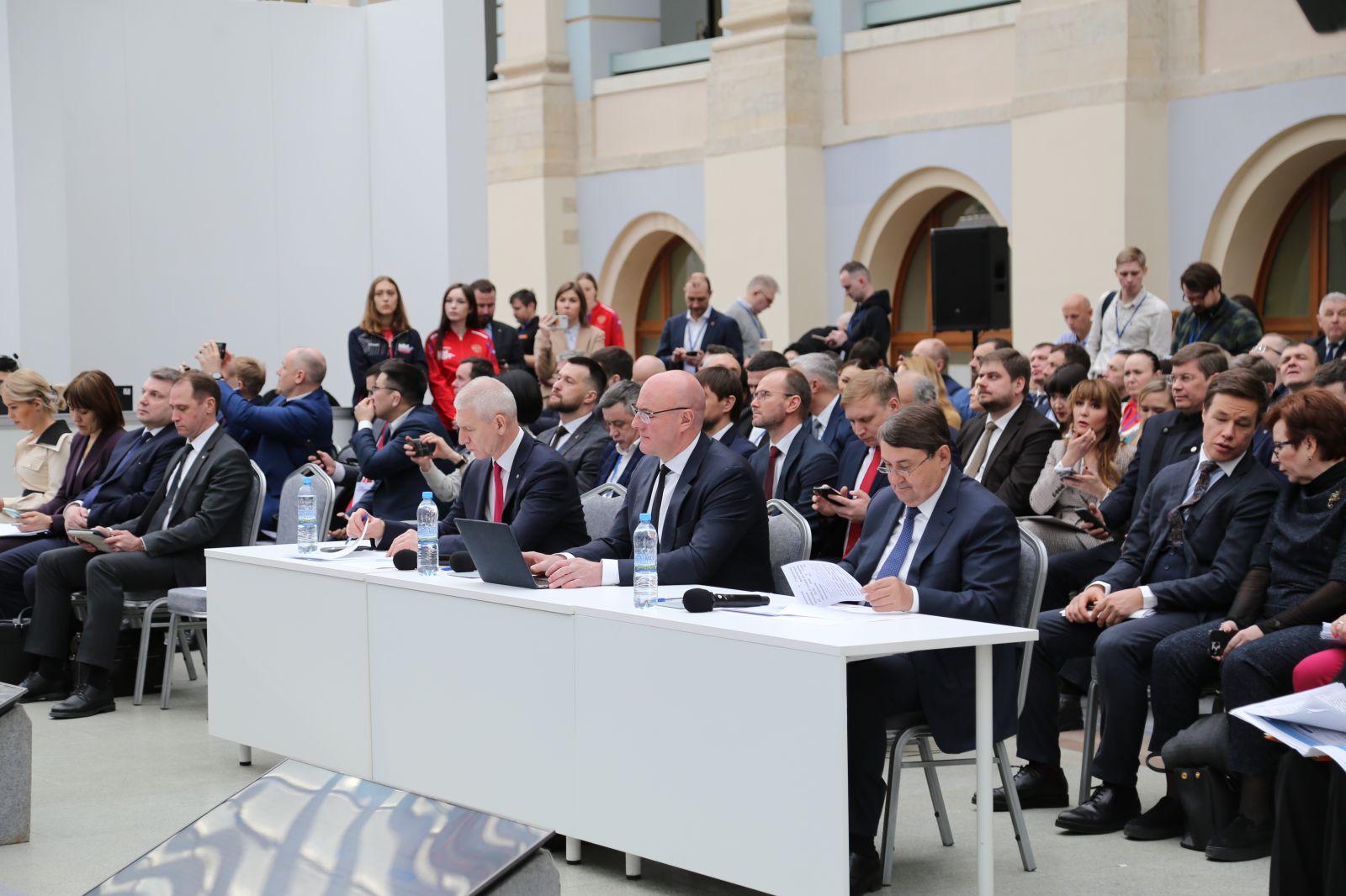 П.А. Рожков, член Исполкома ПКР Л. В. Жестянников приняли участие в Стратегической сессии по актуализации Стратегии развития физической культуры и спорта в Российской Федерации до 2030 года 