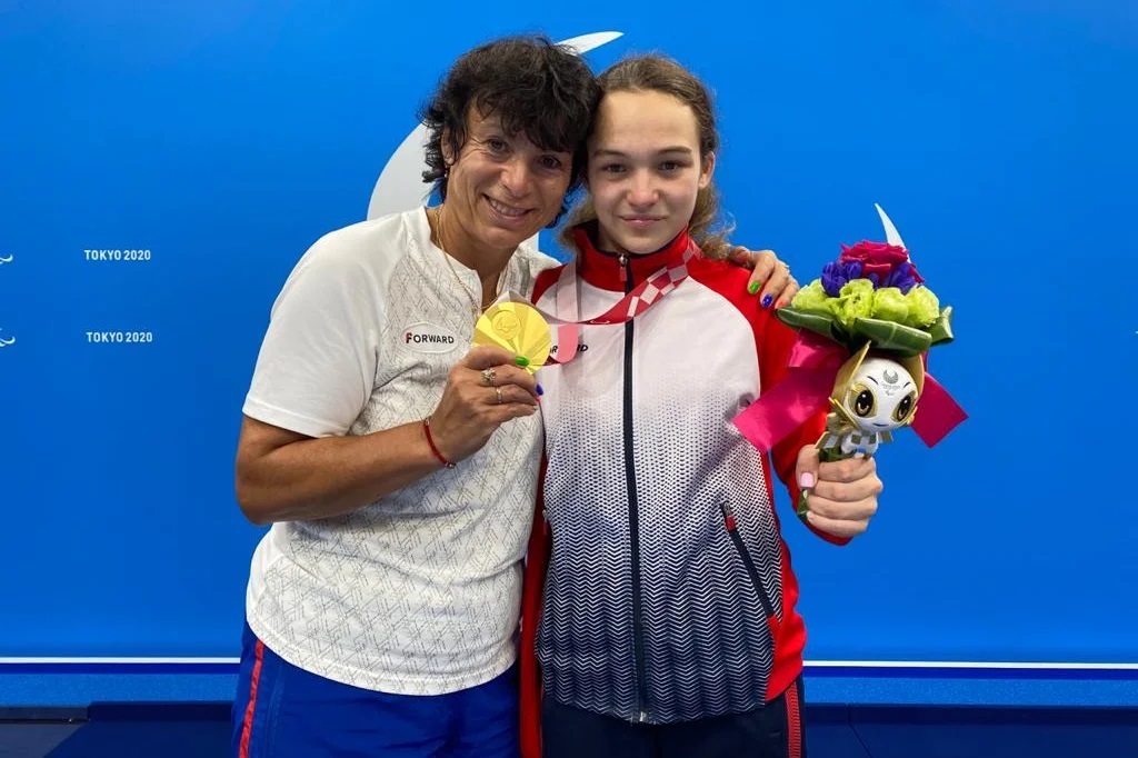 Всероссийская Федерация спорта лиц с поражением ОДА поздравляет тренера сборной команды России по плаванию спорта лиц с поражением ОДА, Заслуженного тренера России И.П. Симакову с Юбилеем!