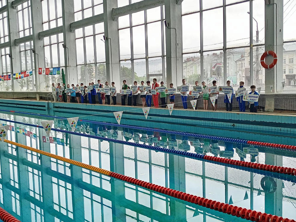 Сборная Свердловской области стала победителем общекомандного зачета Открытых всероссийских детско-юношеских соревнований по плаванию спорта лиц с ПОДА