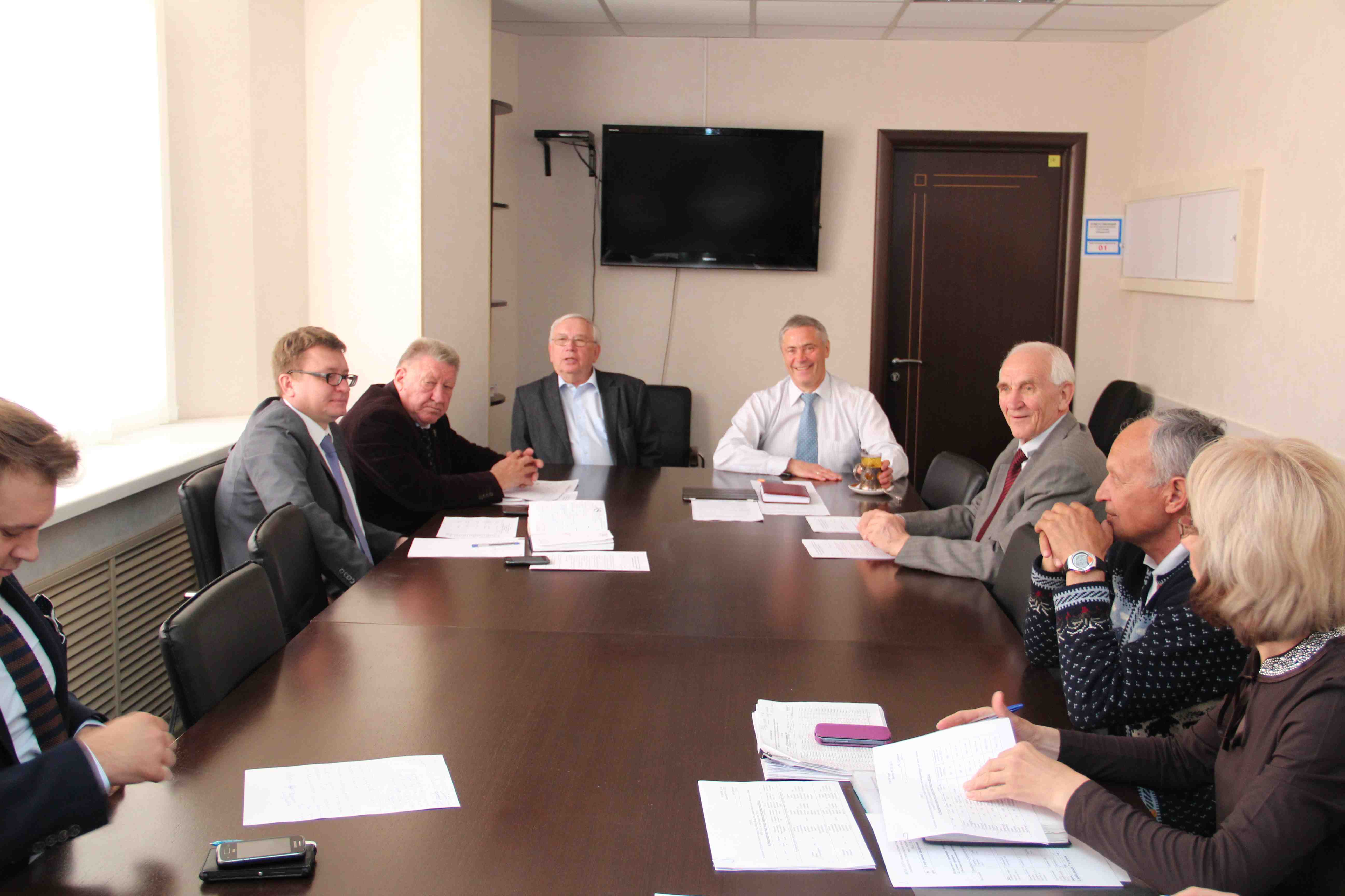 Руководители Всероссийской федерации спорта лиц с ПОДА приняли участие во встрече с президентом Паралимпийского комитета России В.П. Лукиным и обсудили итоги выступления на Играх-2014 в г. Сочи, а также концепции подготовки спортсменов к Играм-2018 в г. П